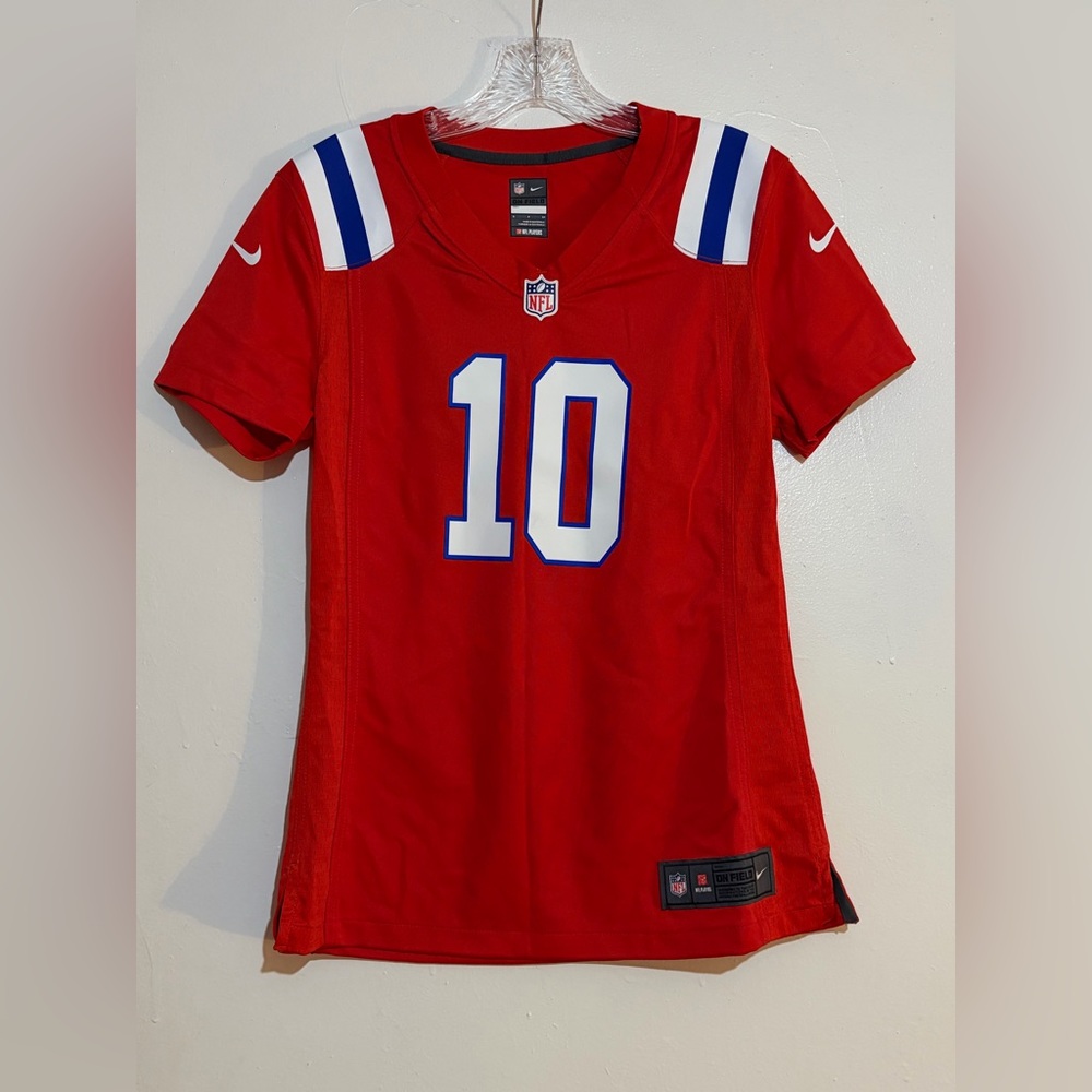 New England Patriots Mac Jones Nike On Field Jersey Womens Sz Small.